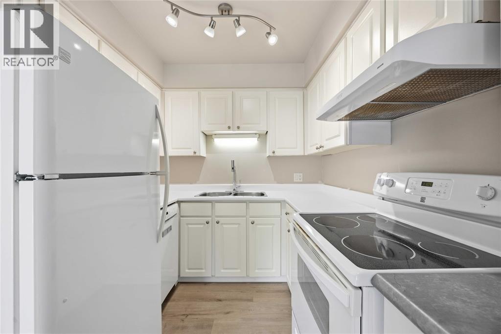 1023 Salisbury Street Unit# 8 Property Photo 13