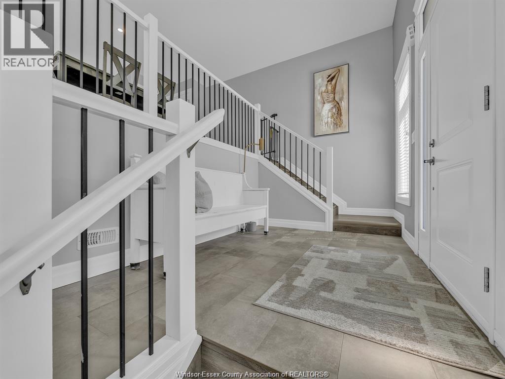702 Lesperance Road Property Photo 8