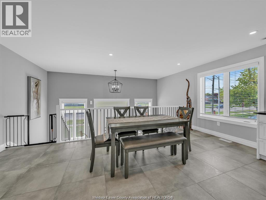 702 Lesperance Road Property Photo 11