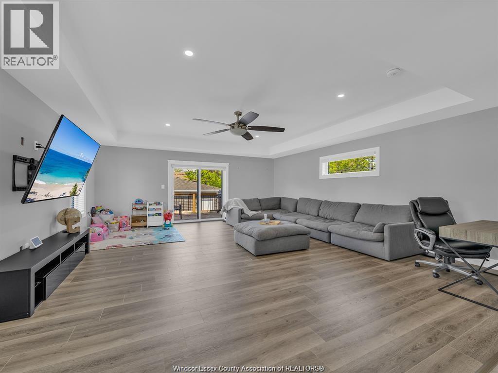 702 Lesperance Road Property Photo 18