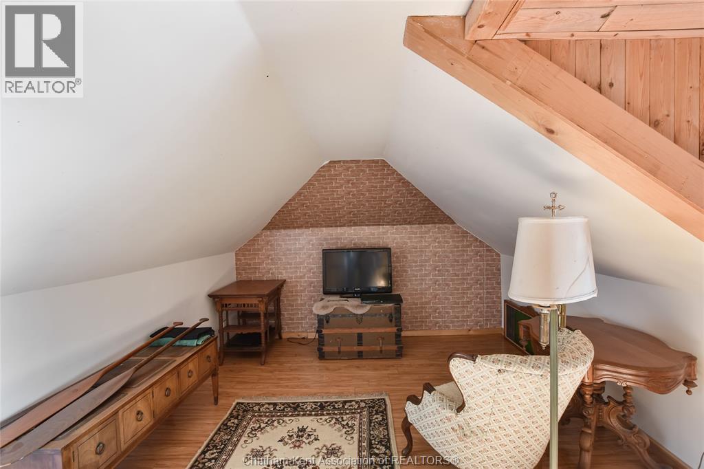 36 Talbot Street Property Photo 29