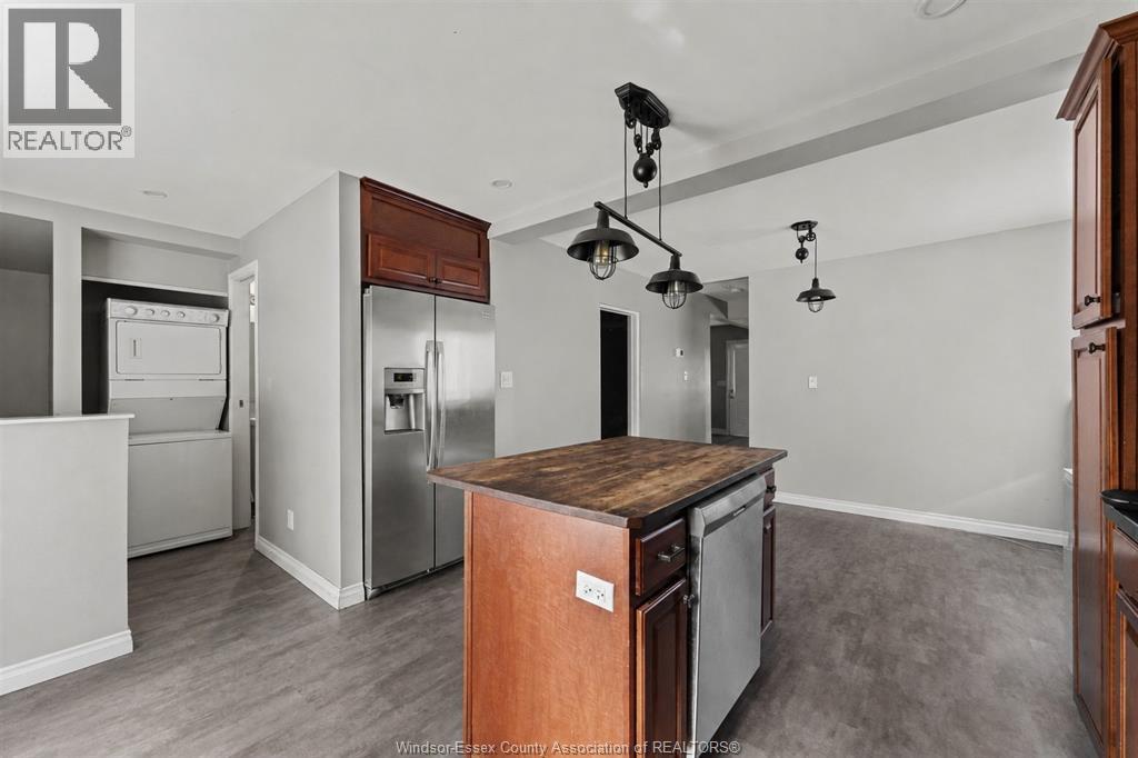 549 Clover Property Photo 6
