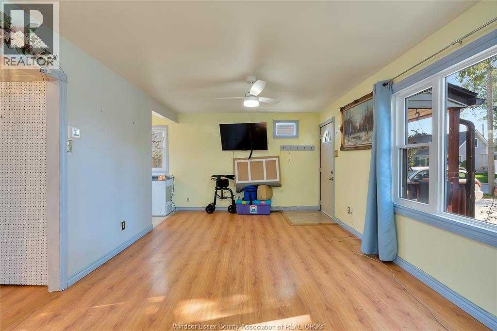 1242 Labadie Property Photo 5