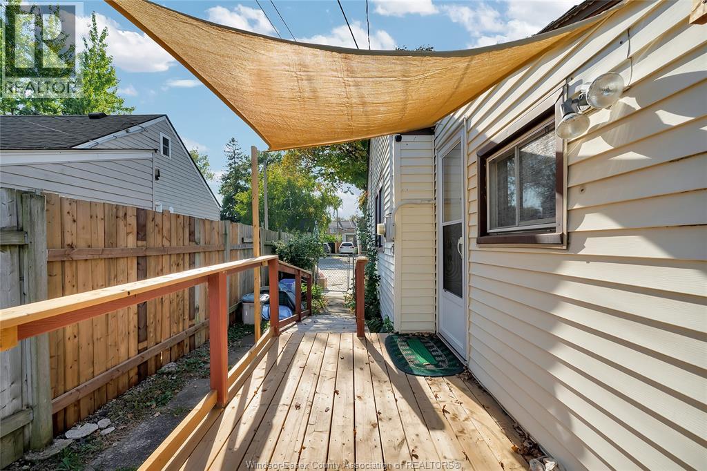 1242 Labadie Property Photo 16