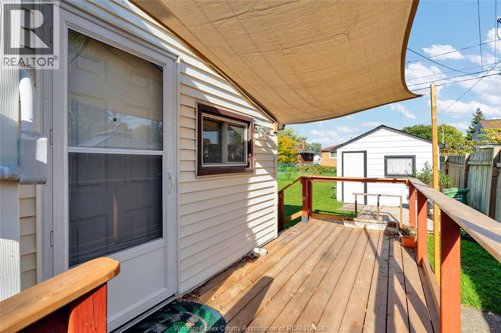 1242 Labadie Property Photo 17