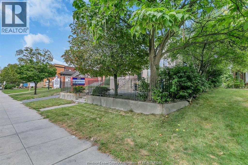 1324 Ouellette Avenue Property Photo 2
