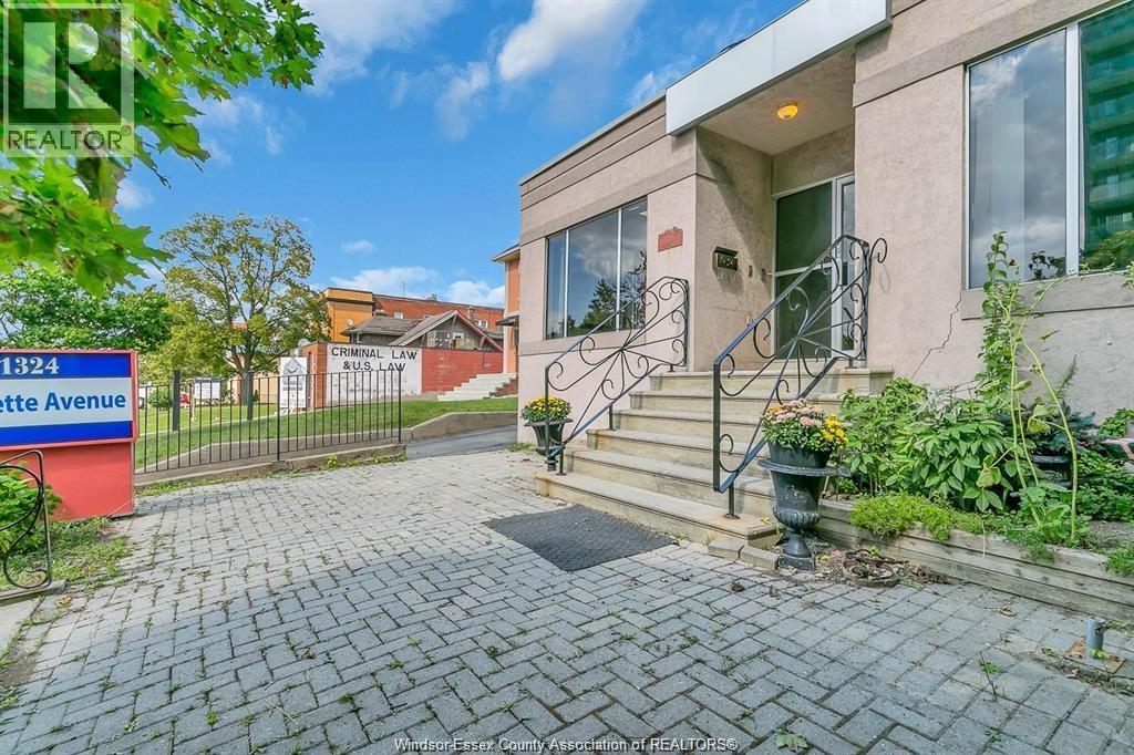1324 Ouellette Avenue Property Photo 3