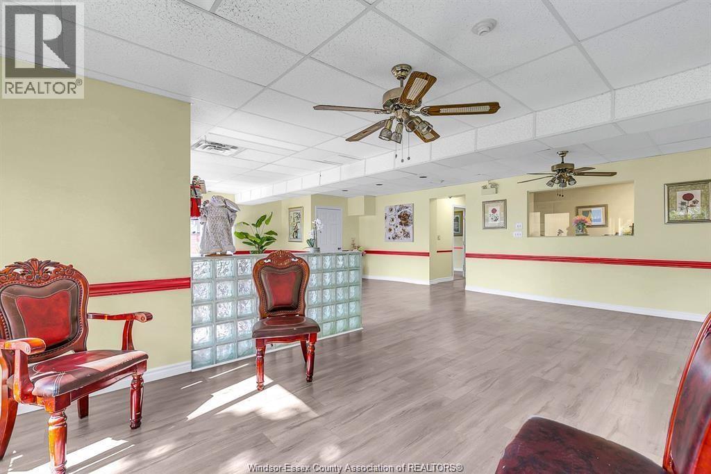 1324 Ouellette Avenue Property Photo 10