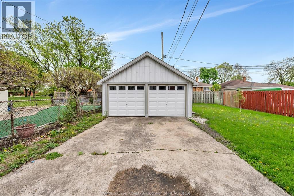 1564 Alexis Road Unit# Upper Property Photo 7
