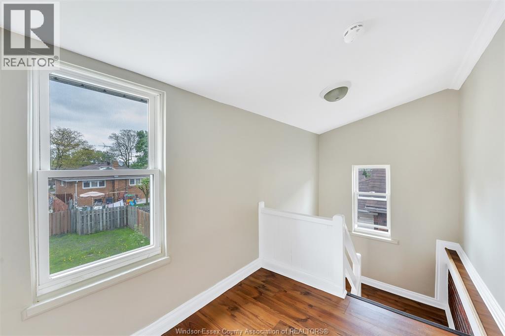 1564 Alexis Road Unit# Upper Property Photo 15
