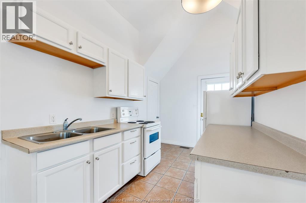 1564 Alexis Road Unit# Upper Property Photo 21