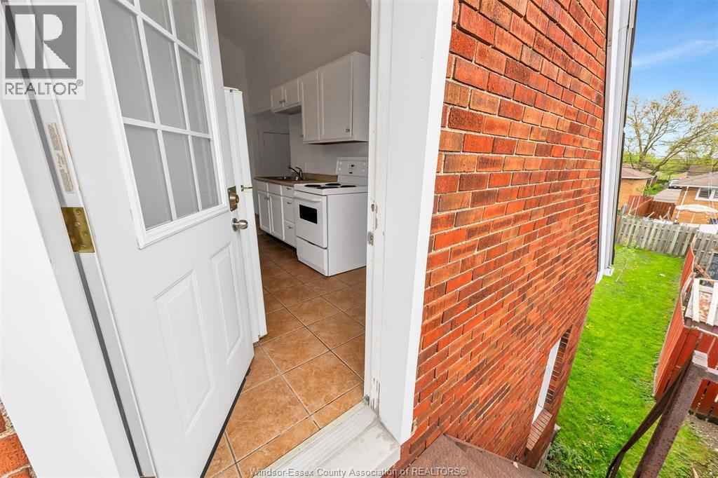 1564 Alexis Road Unit# Upper Property Photo 27