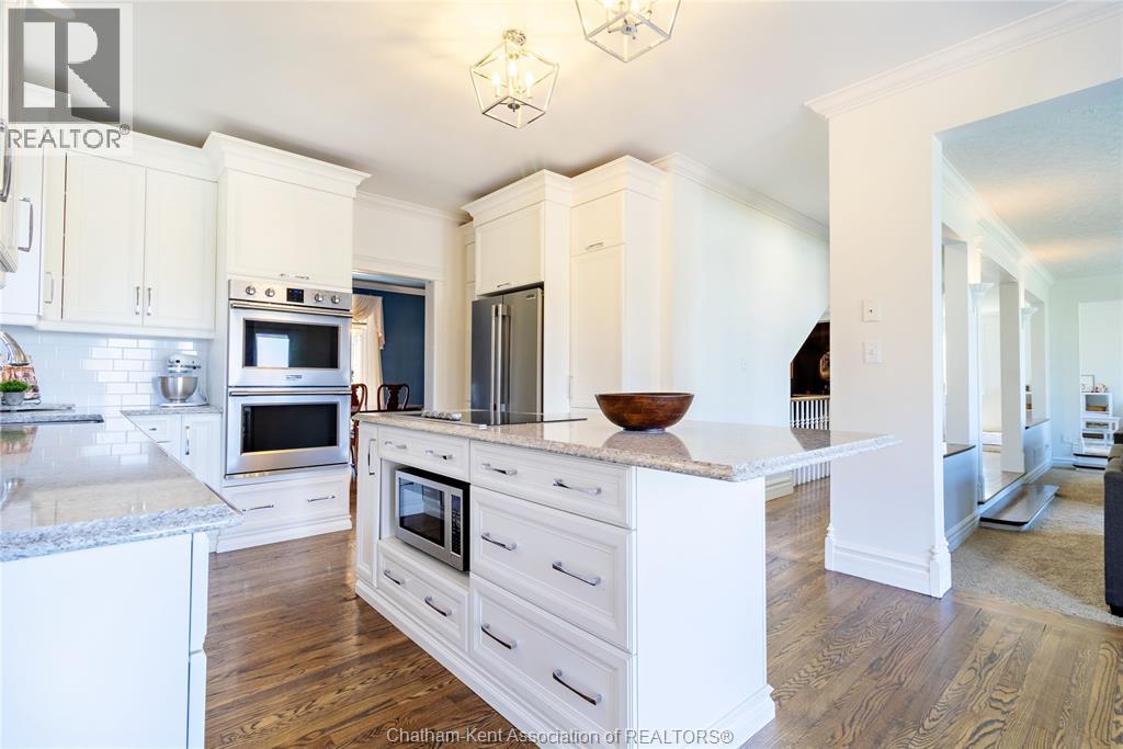 23356 Dew Drop Road Property Photo 11