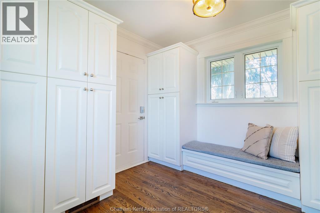 23356 Dew Drop Road Property Photo 12
