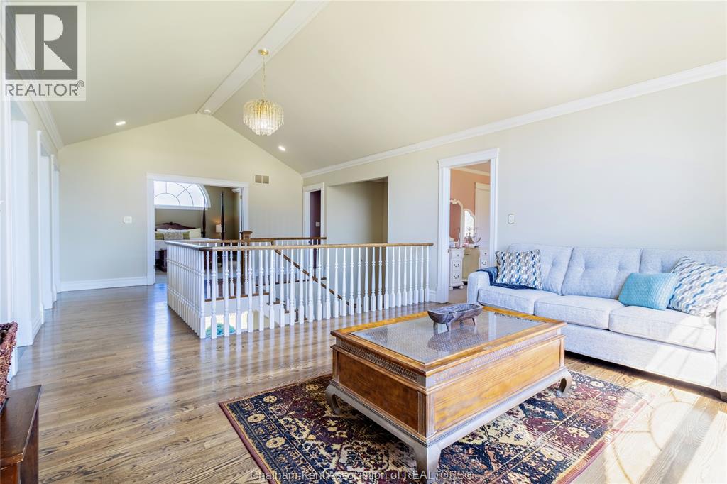 23356 Dew Drop Road Property Photo 18
