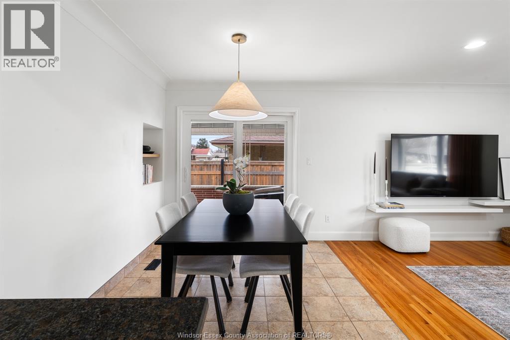 735 Lounsborough Property Photo 13