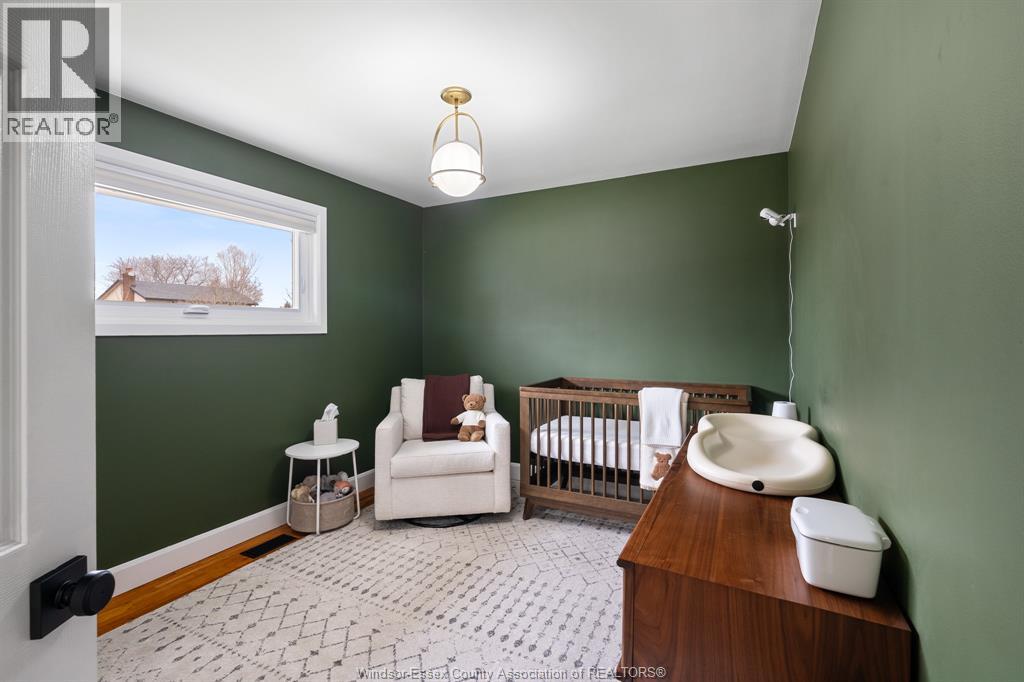 735 Lounsborough Property Photo 21