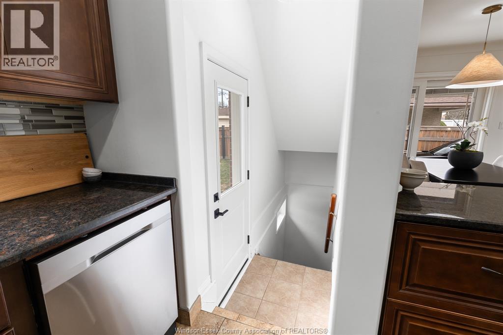 735 Lounsborough Property Photo 23