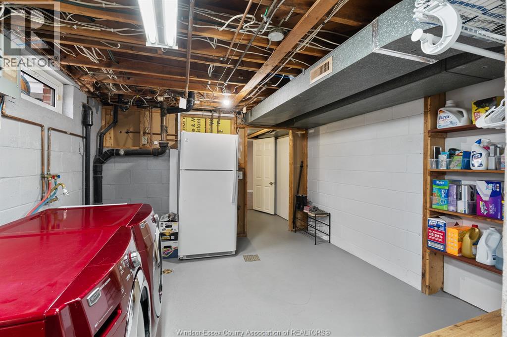735 Lounsborough Property Photo 34