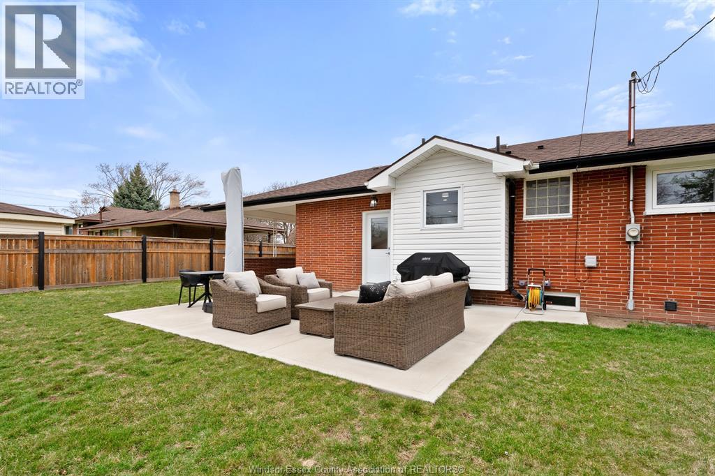 735 Lounsborough Property Photo 37