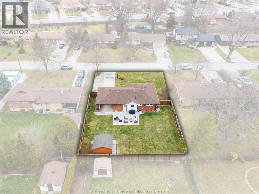 735 Lounsborough Property Photo 46