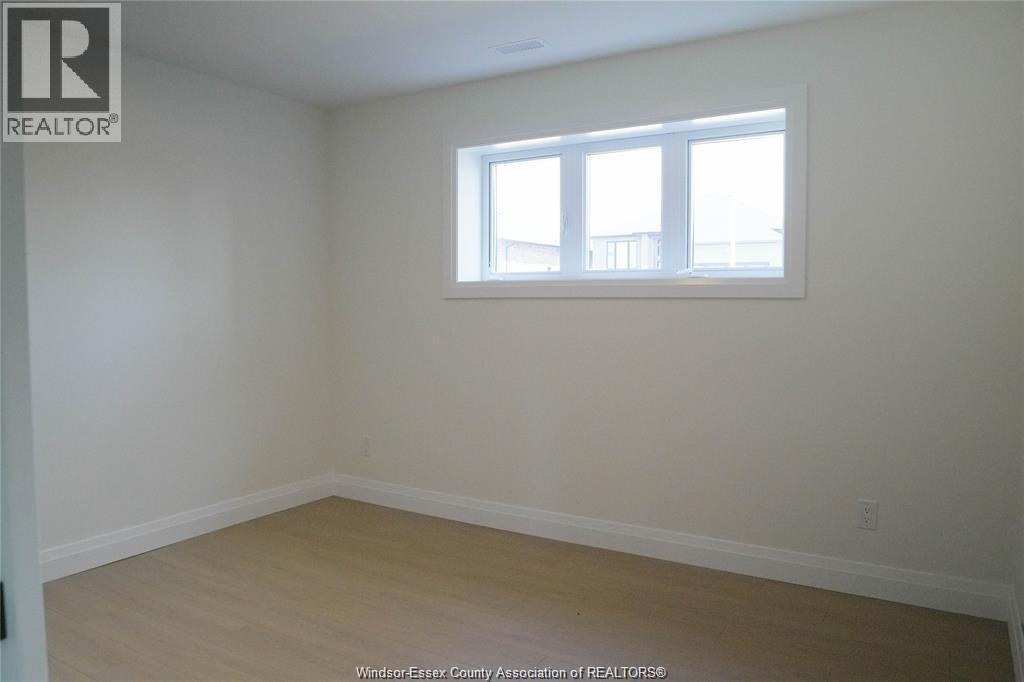 21 Hawthorne Crescent Property Photo 20