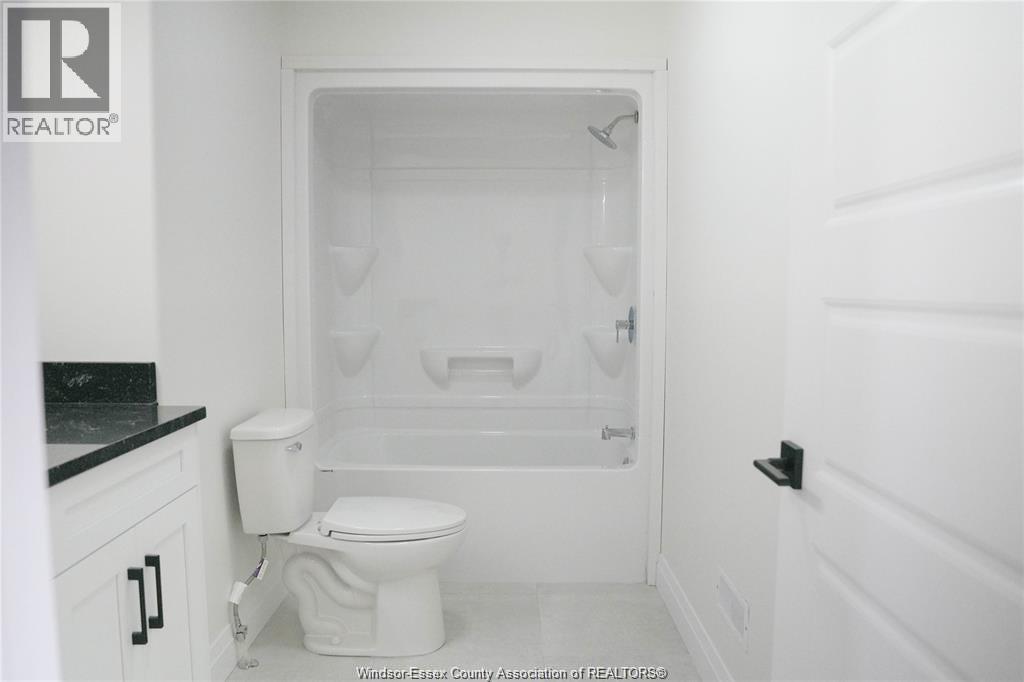 21 Hawthorne Crescent Property Photo 28