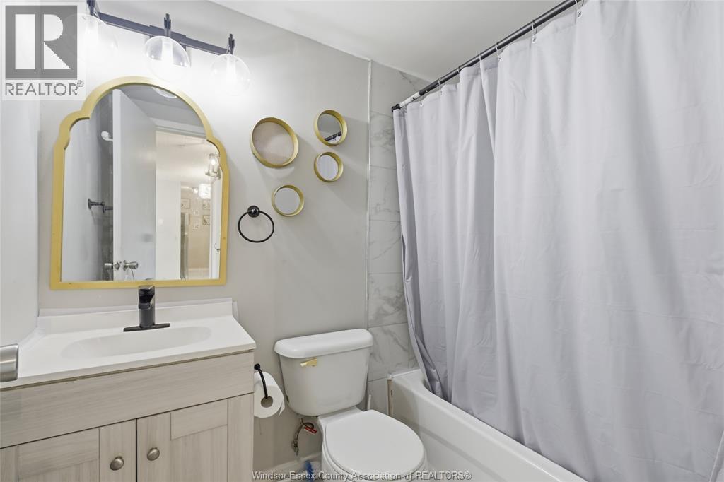 6635 Thornberry Crescent Unit# 387 Property Photo 16