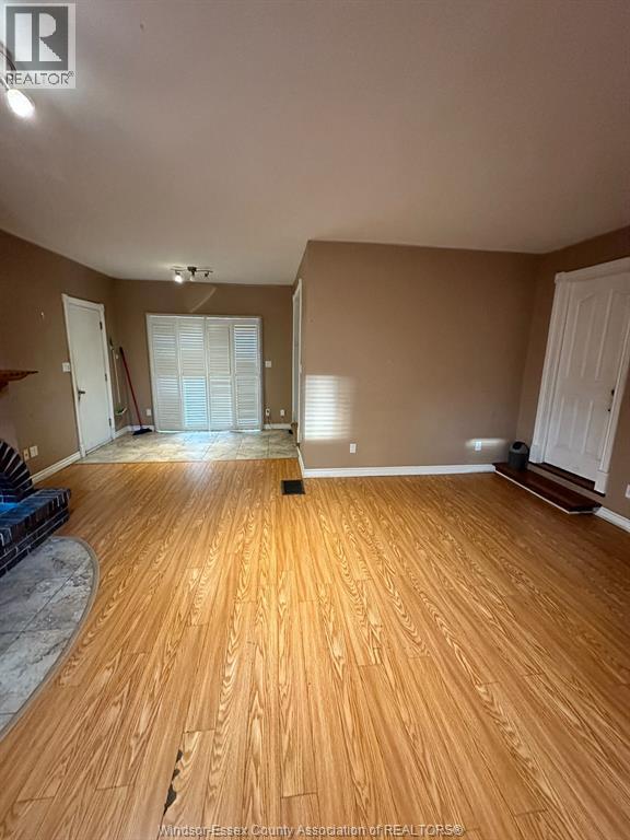 4060 Churchill Unit# Main Property Photo 18