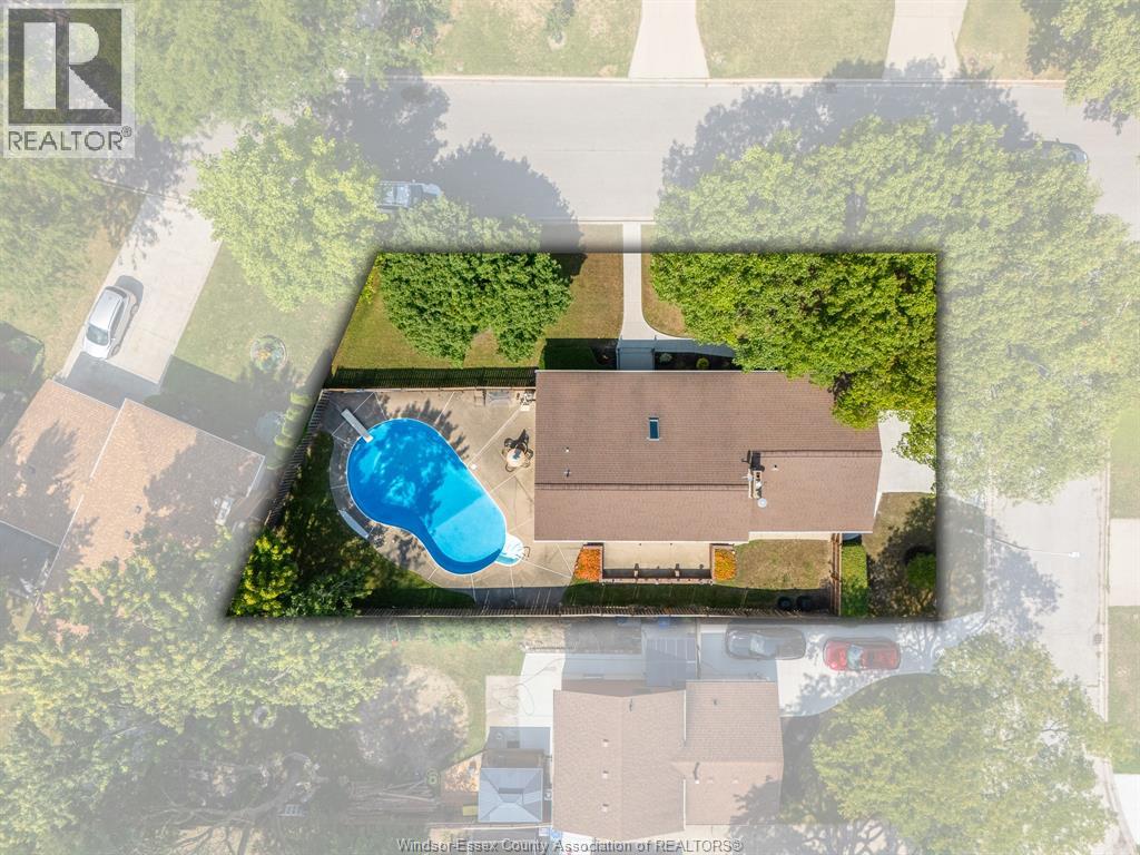 3210 Halpin Road Property Photo 13