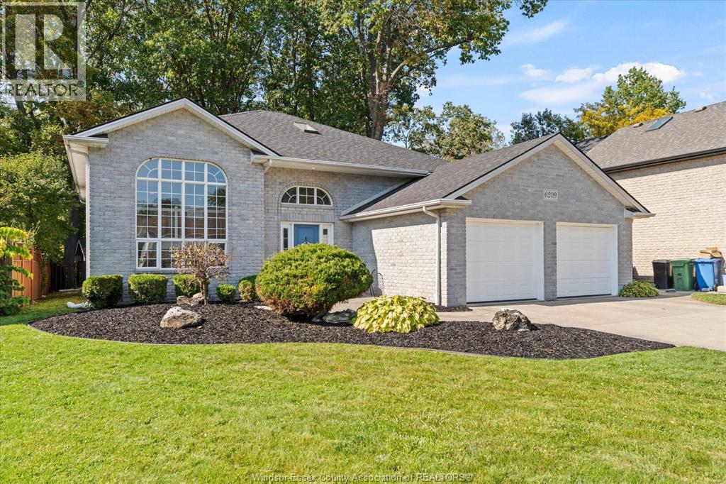 6209 Wales Court Property Photo 3