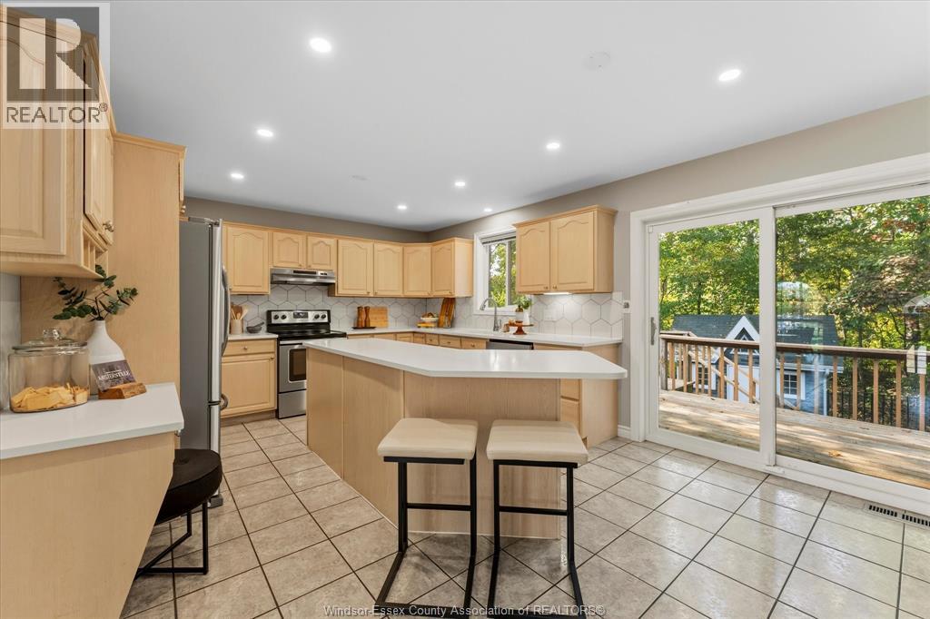 6209 Wales Court Property Photo 12