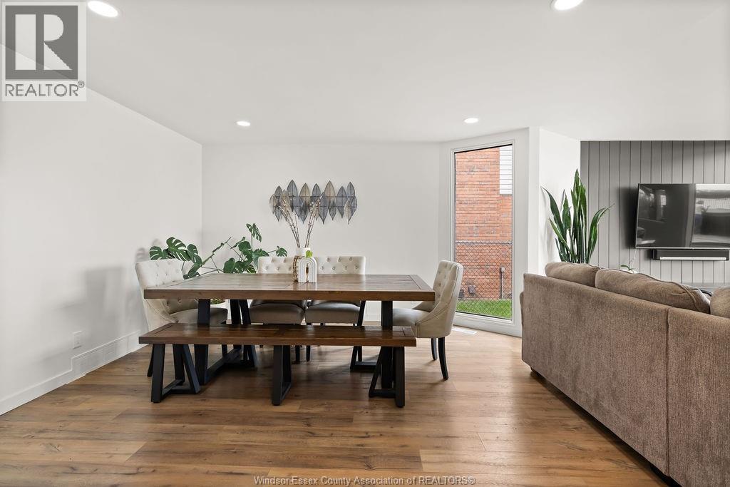8678 Riverside Drive Property Photo 8