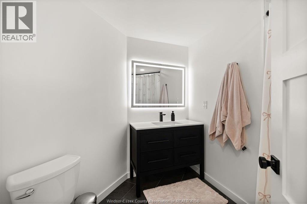 8678 Riverside Drive Property Photo 24