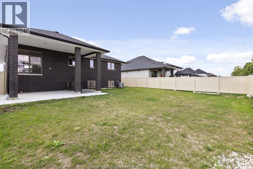 7370 Garnet Crescent Property Photo 22