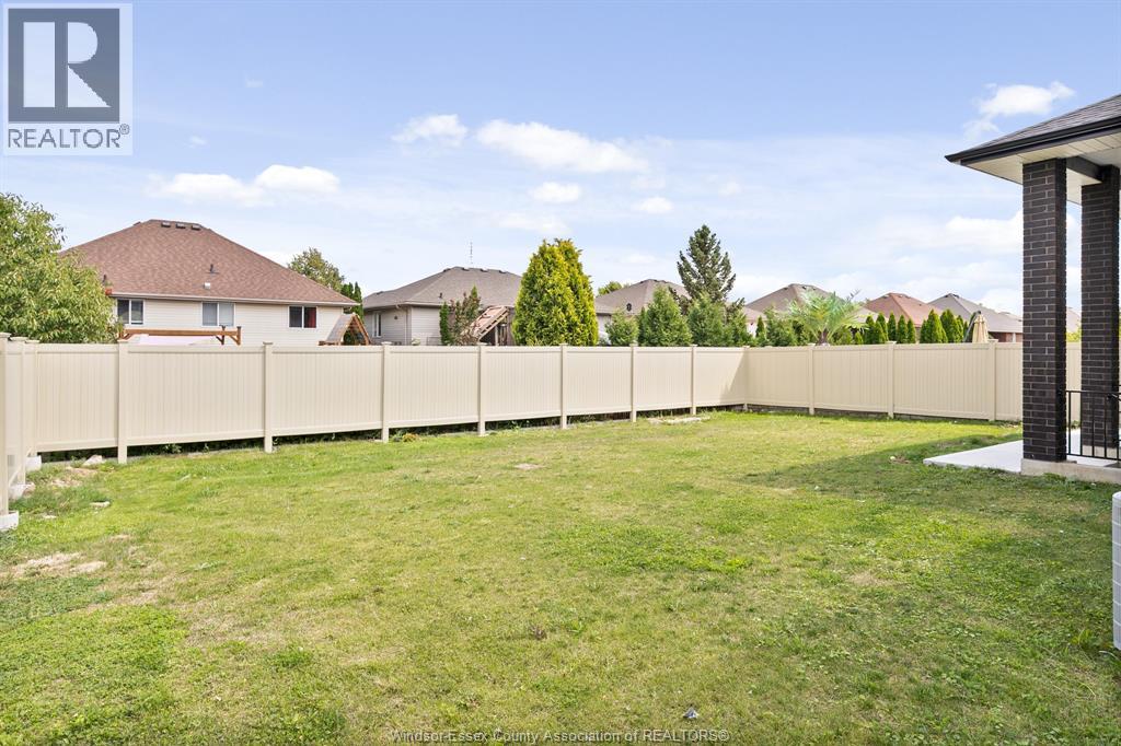 7370 Garnet Crescent Property Photo 23