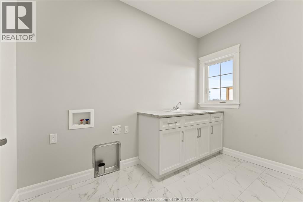3185 Tullio Drive Property Photo 5