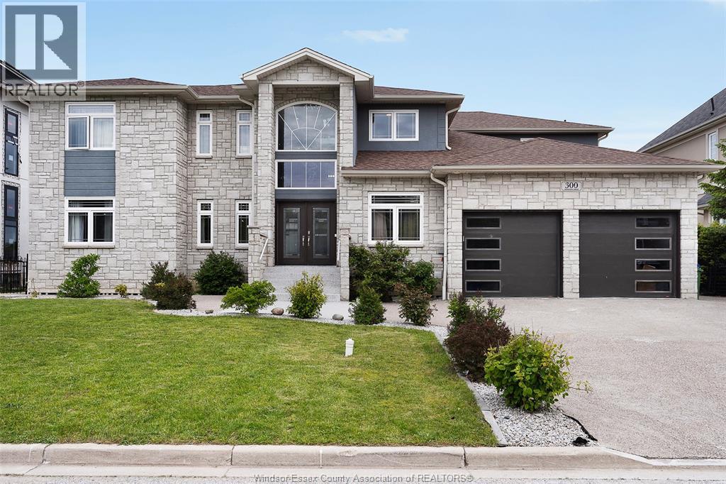 300 Shoreview Circle Property Photo 3