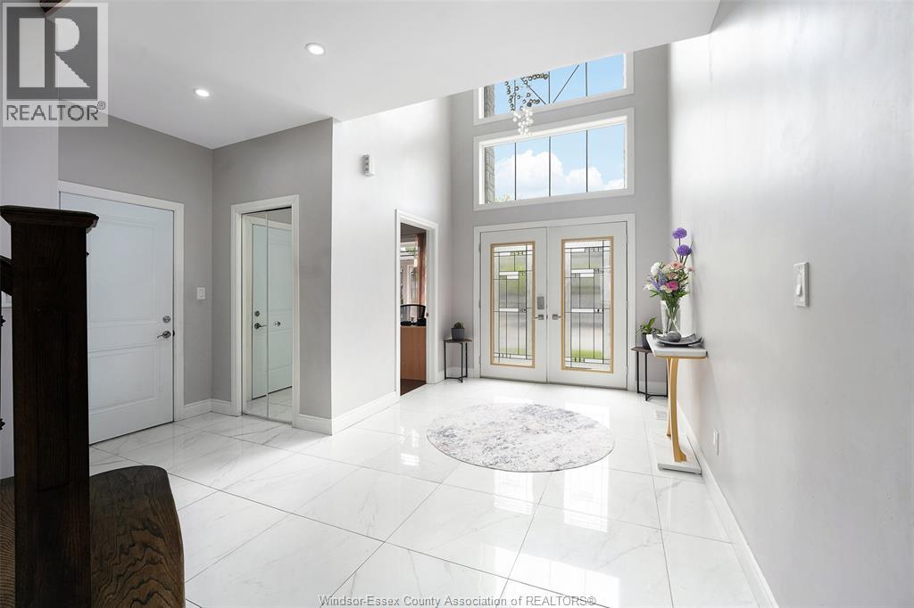 300 Shoreview Circle Property Photo 8