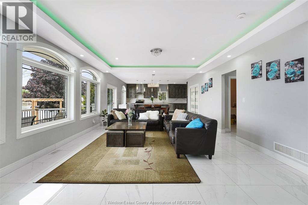 300 Shoreview Circle Property Photo 11