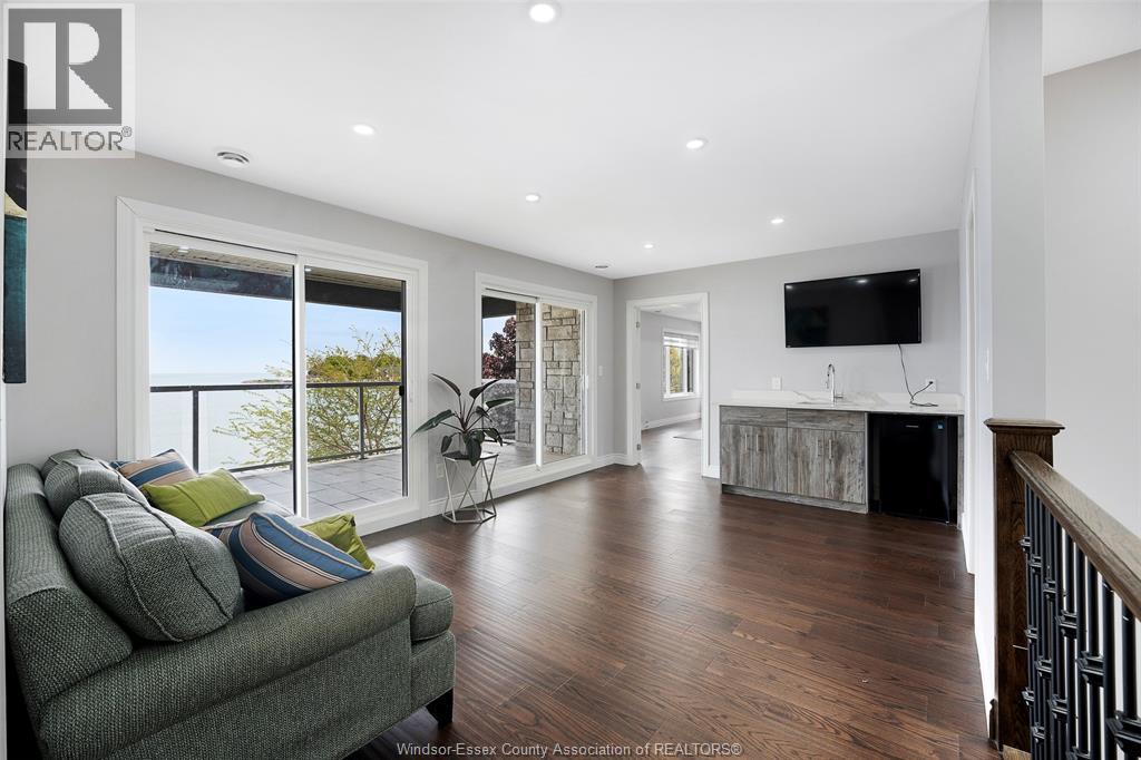 300 Shoreview Circle Property Photo 28