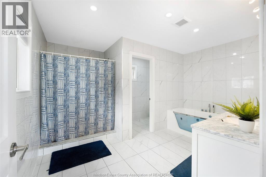 300 Shoreview Circle Property Photo 32