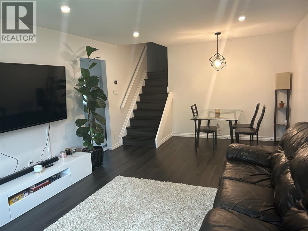 270 Trudeau Drive Property Photo 3
