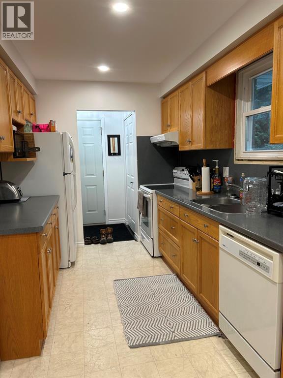 270 Trudeau Drive Property Photo 10