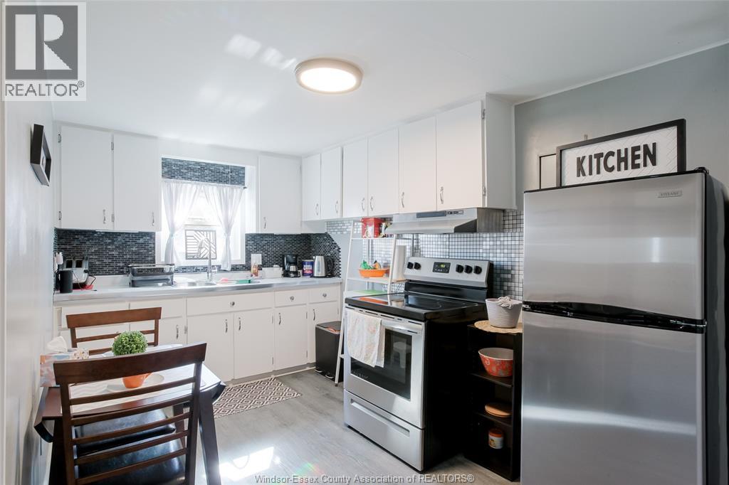 639 Watkins Property Photo 8
