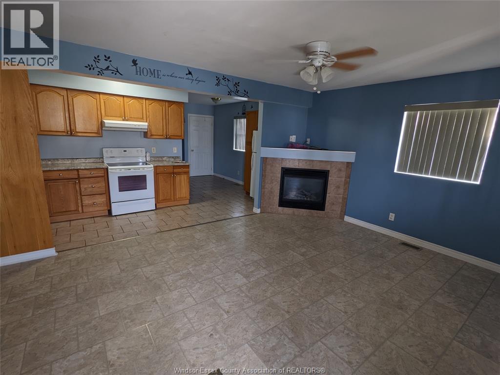 349 Tuscarora Unit# Main Property Photo 4