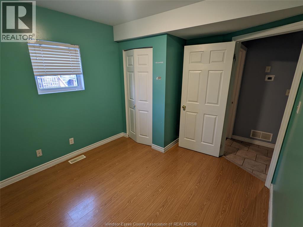 349 Tuscarora Unit# Main Property Photo 7