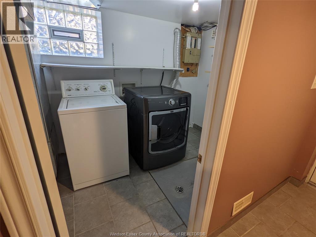 349 Tuscarora Unit# Main Property Photo 17