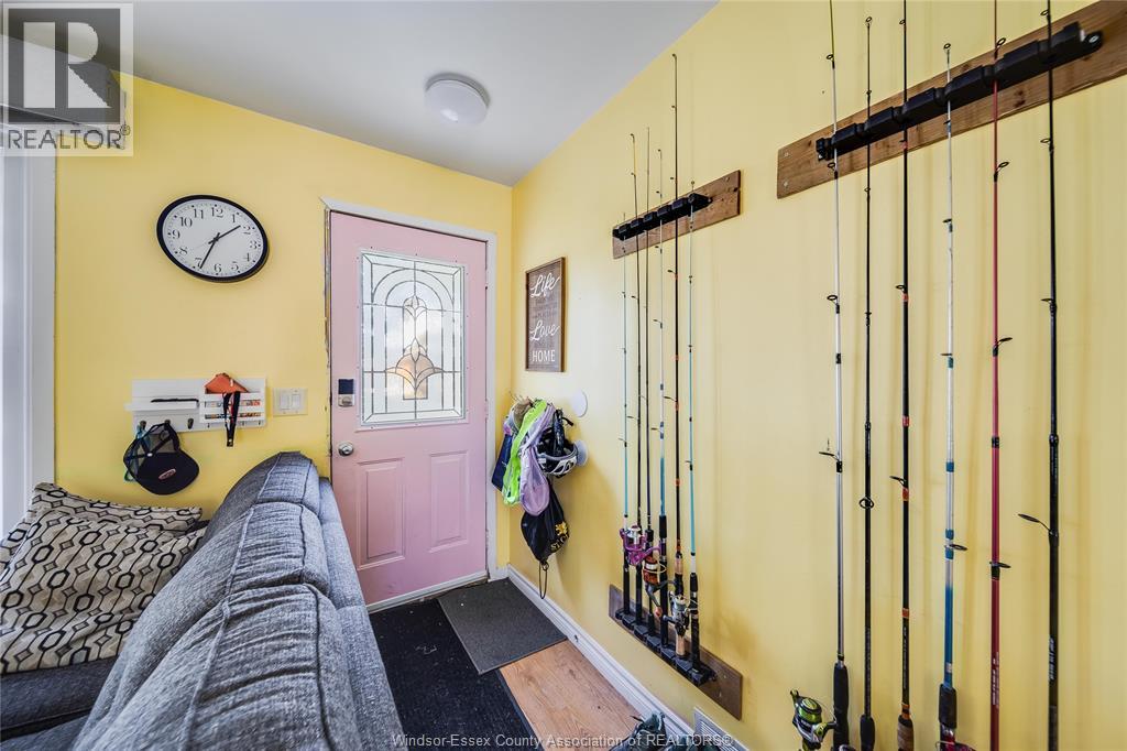 368 Carling Crescent Property Photo 10