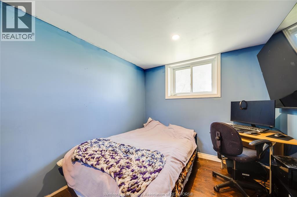 368 Carling Crescent Property Photo 33